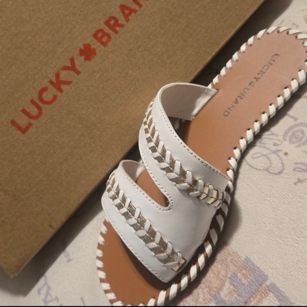LUCKY BRAND Zanora Sandal 5.5 Brand new in Box
